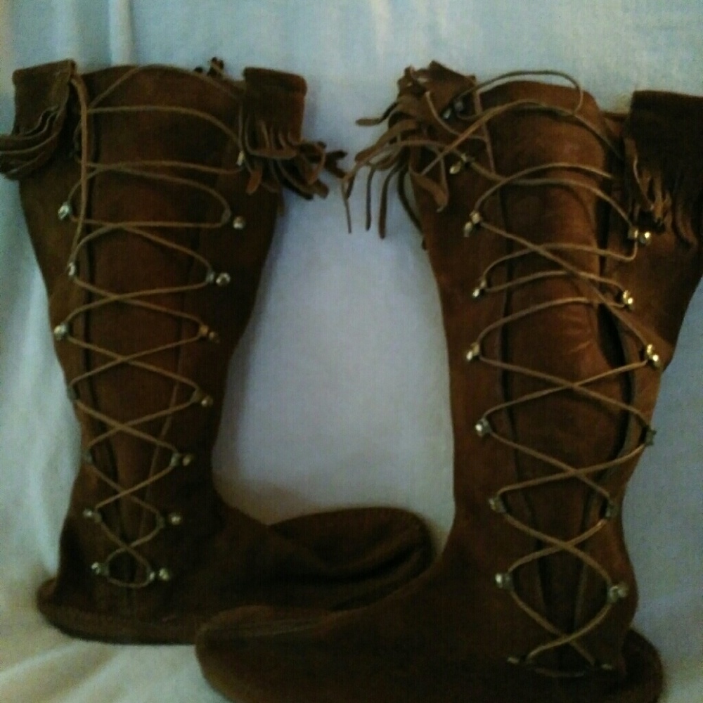 Vintage Minnetonka Style Boots