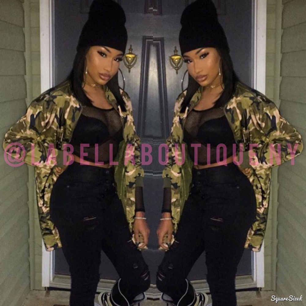 LONG CAMO BOMBER