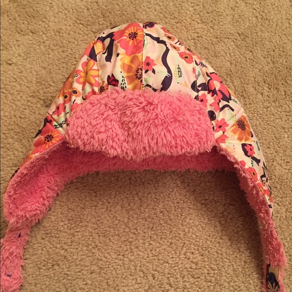 Patagonia jacket and hat - Picture 3 of 4