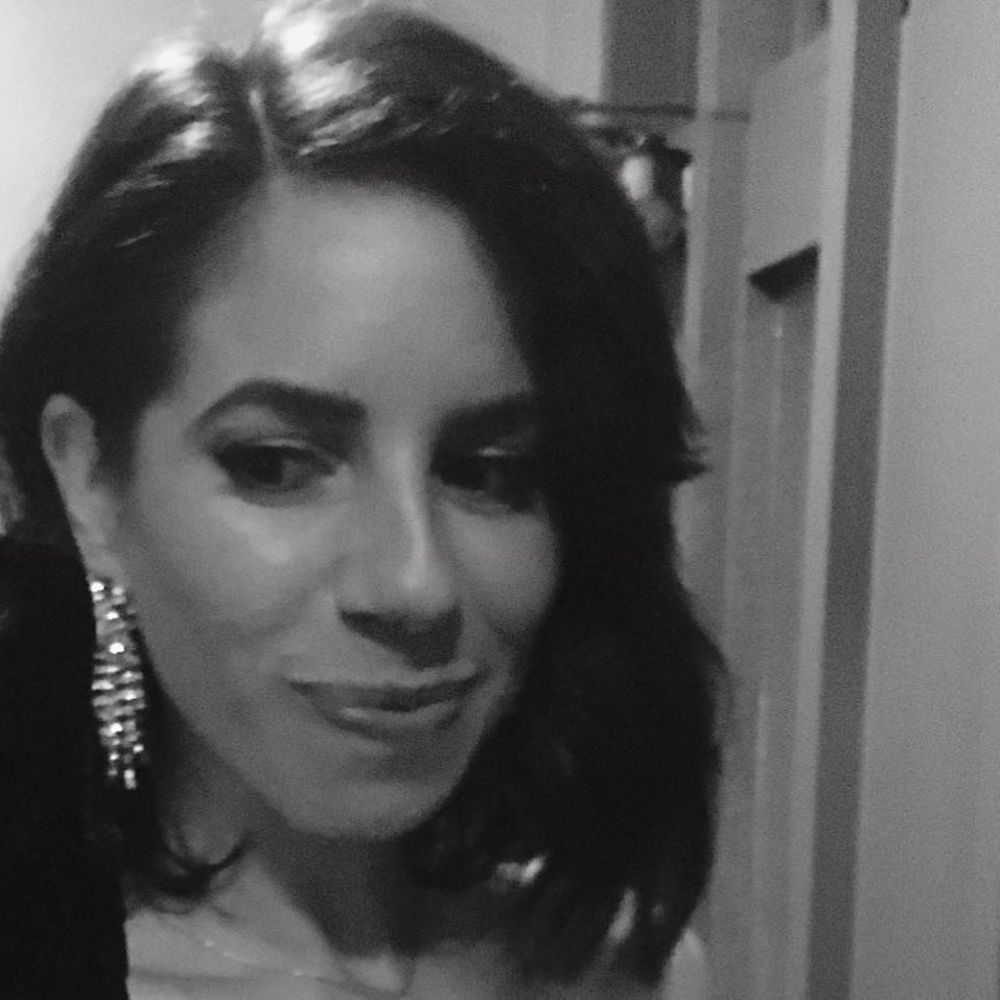 Meet your Posher, Dalia