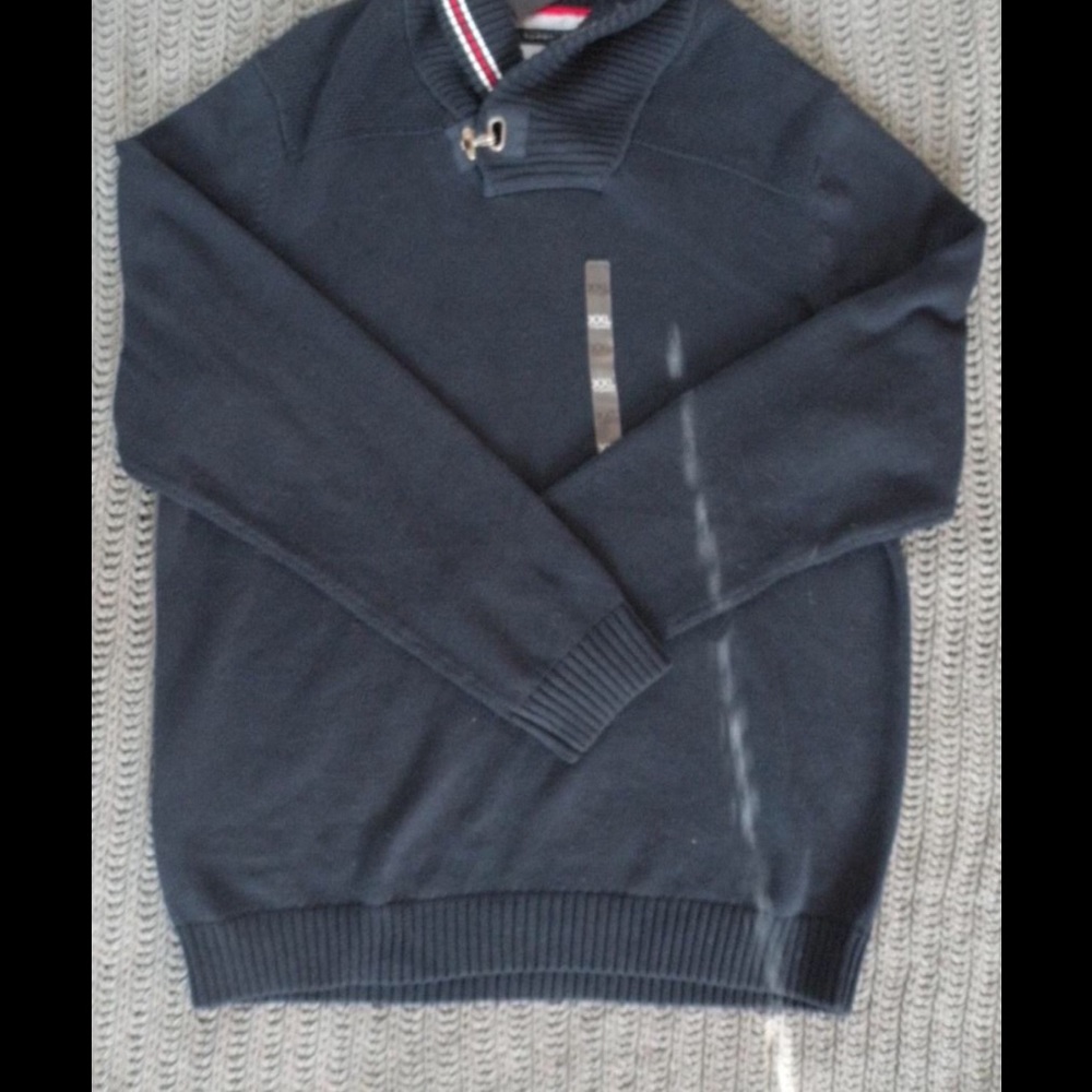 🎉NWT🎉 Men's XXL Tommy Hilfiger Navy Sweater