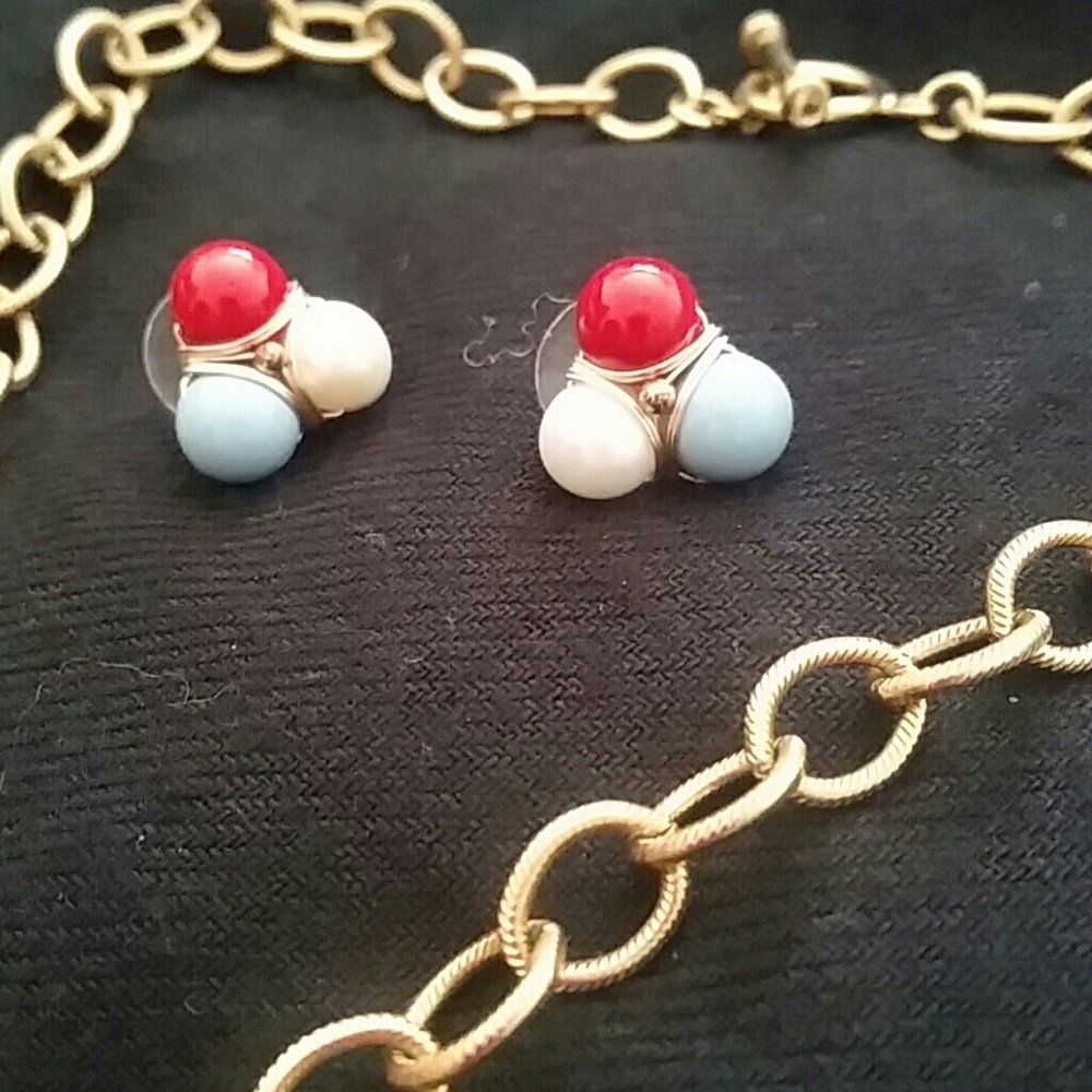 New collar necklace & earings