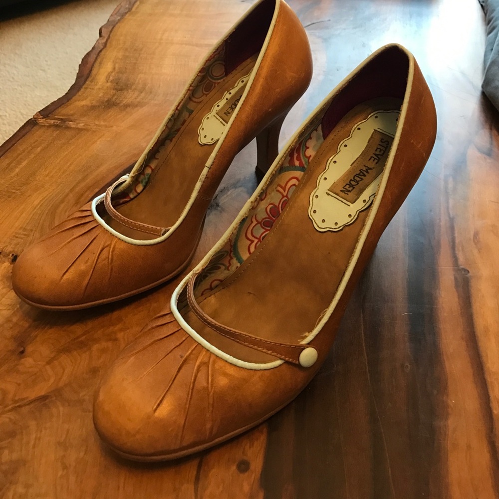 Camel heels