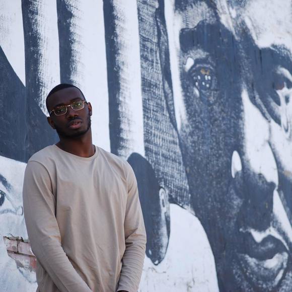 Meet your Posher, James - Picture 1 of 1