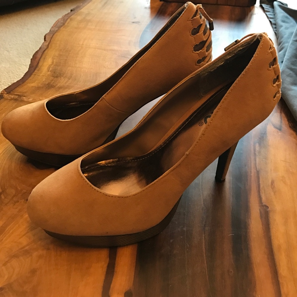 XOXO Platform heels