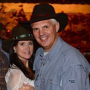 Meet your Posher, Suzanne