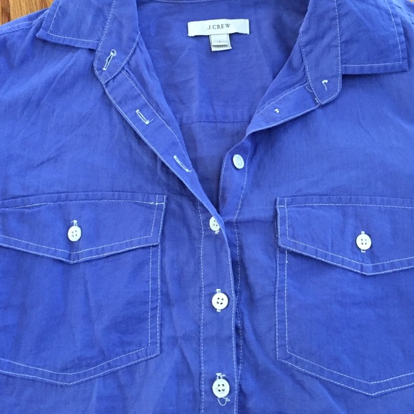 J. Crew blue Three-quarter button down with pocket - Picture 2 of 4