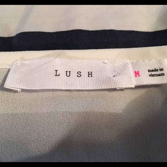 NWOT Lush Top - Picture 2 of 3