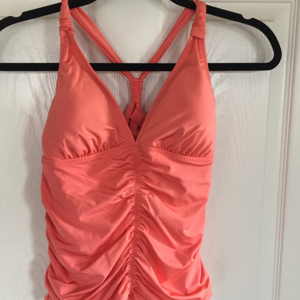 Athleta bathing suit top
