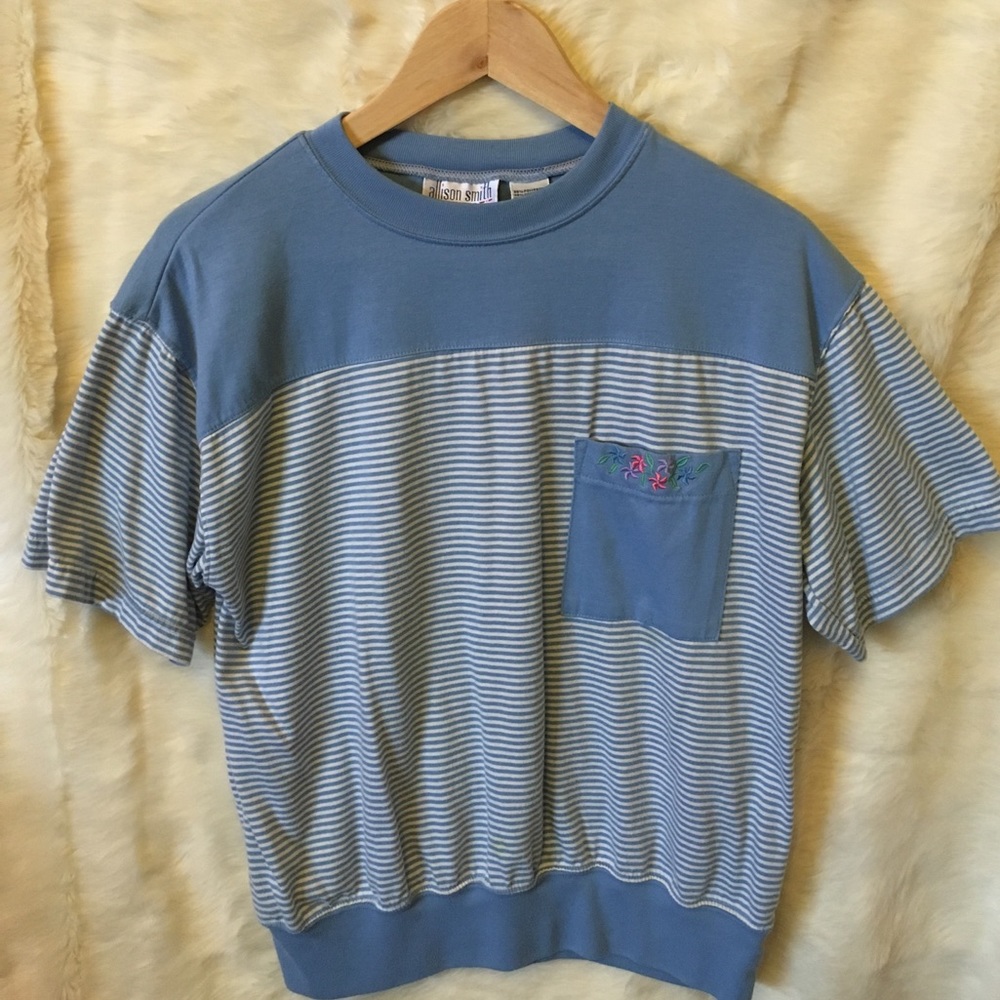 Vintage stripped shirt with flower design