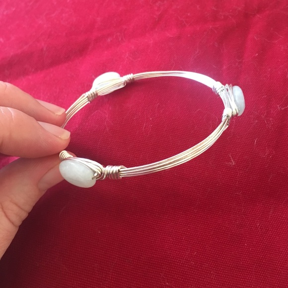 Bracelet - Picture 1 of 2