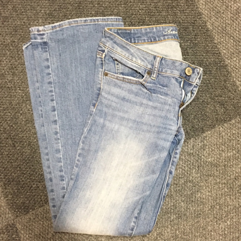 American Eagle favorite boyfriend jeans