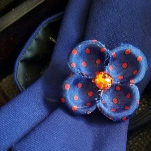 Custom flower Lappel