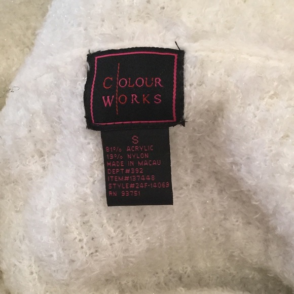 Sweater - Picture 3 of 4