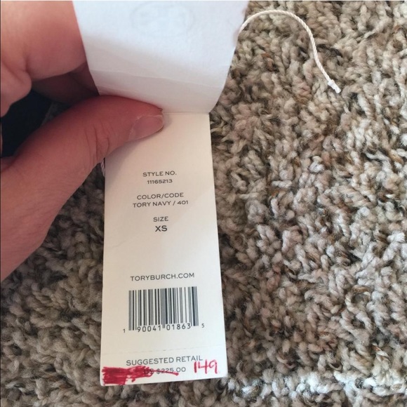 ❌❌NOT FOR SALE❌❌ Tory Burch waist pouch Navy - Picture 3 of 3