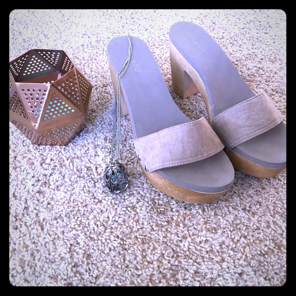 Chunky heel