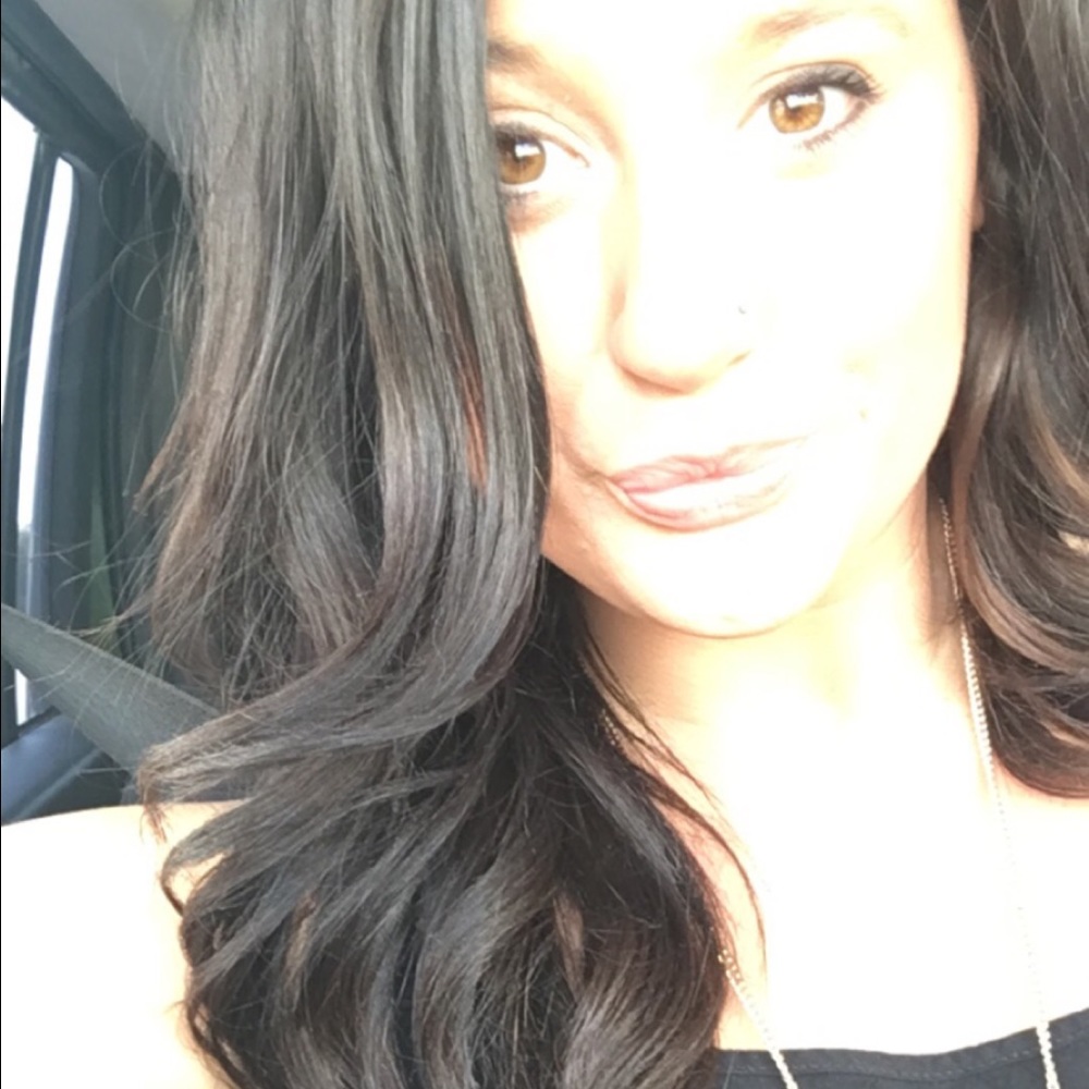 Meet your Posher, Rachel