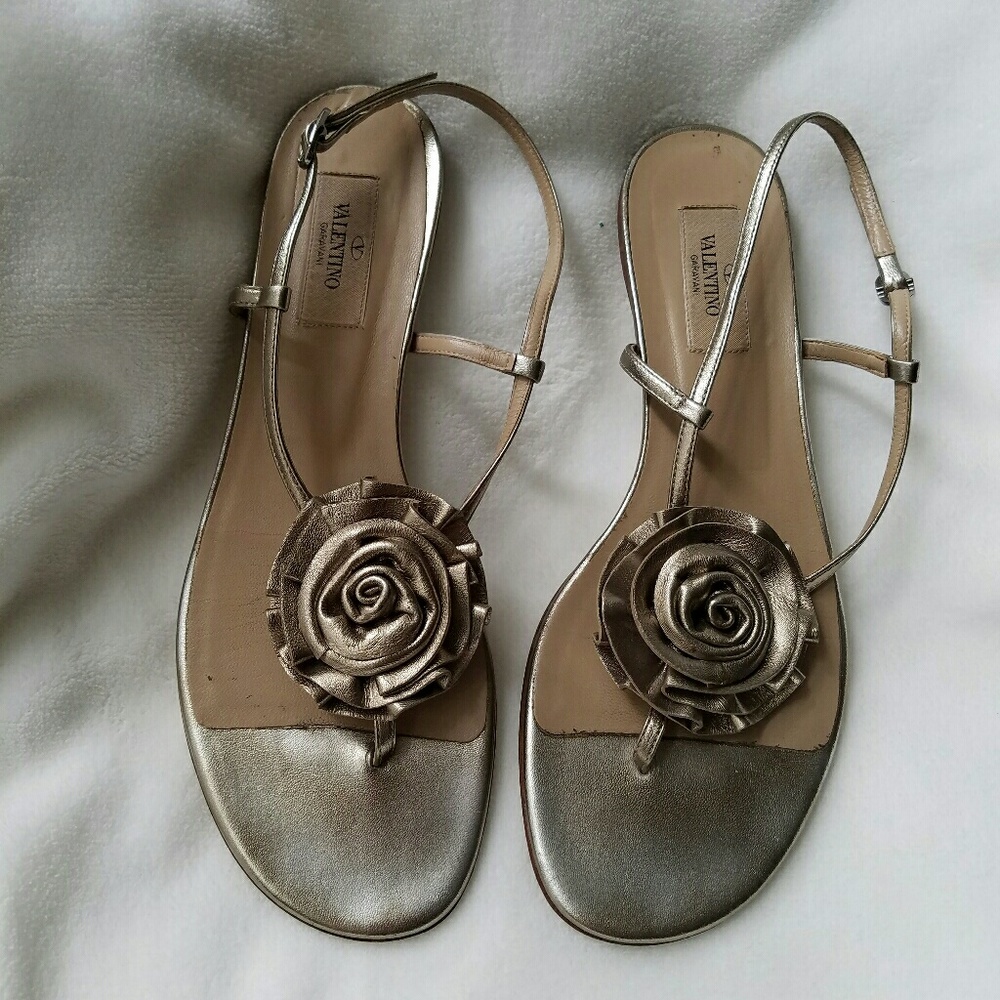 Valentino Garavani "Rosette" flat sandals