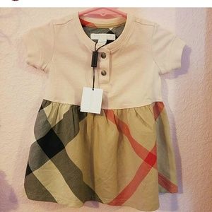 AUNTHENTIC BURBERRY baby dress
