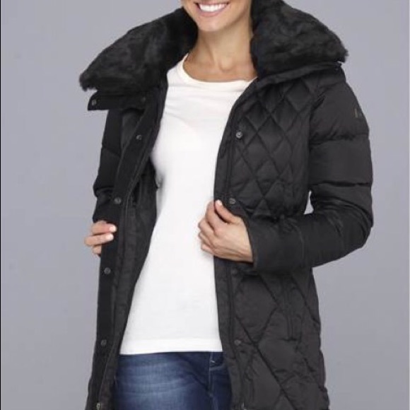The North Face Apres Parkina Down Coat 