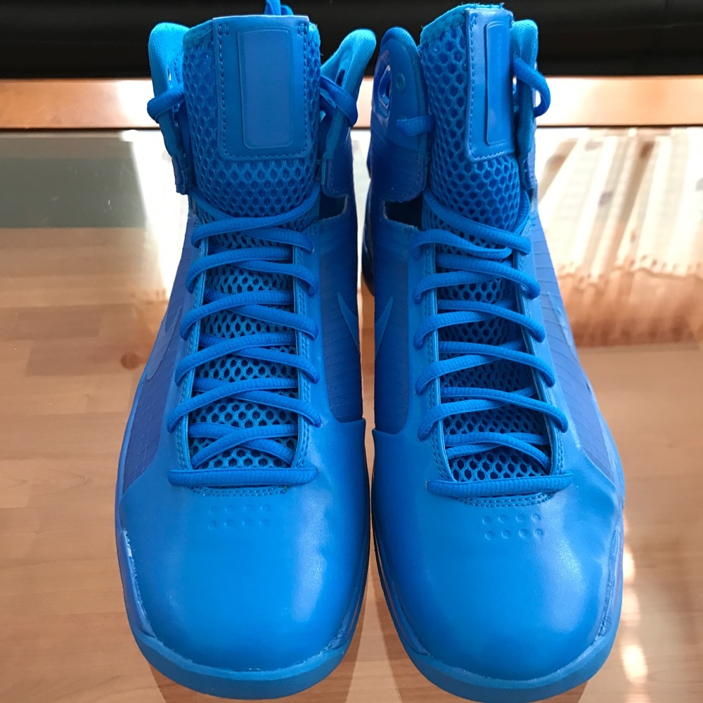 Men's Nike Hyperdunk '08 High Tops - Picture 2 of 6