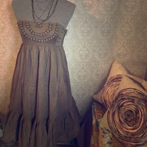 Adorable strapless dress