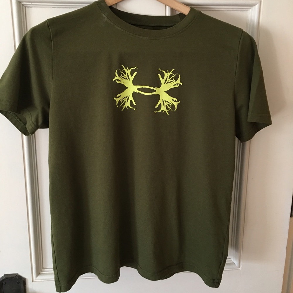 Youth Under Armour Green Shirt XL EUC