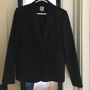 Single Button Black Blazer 💲10 Price Drop