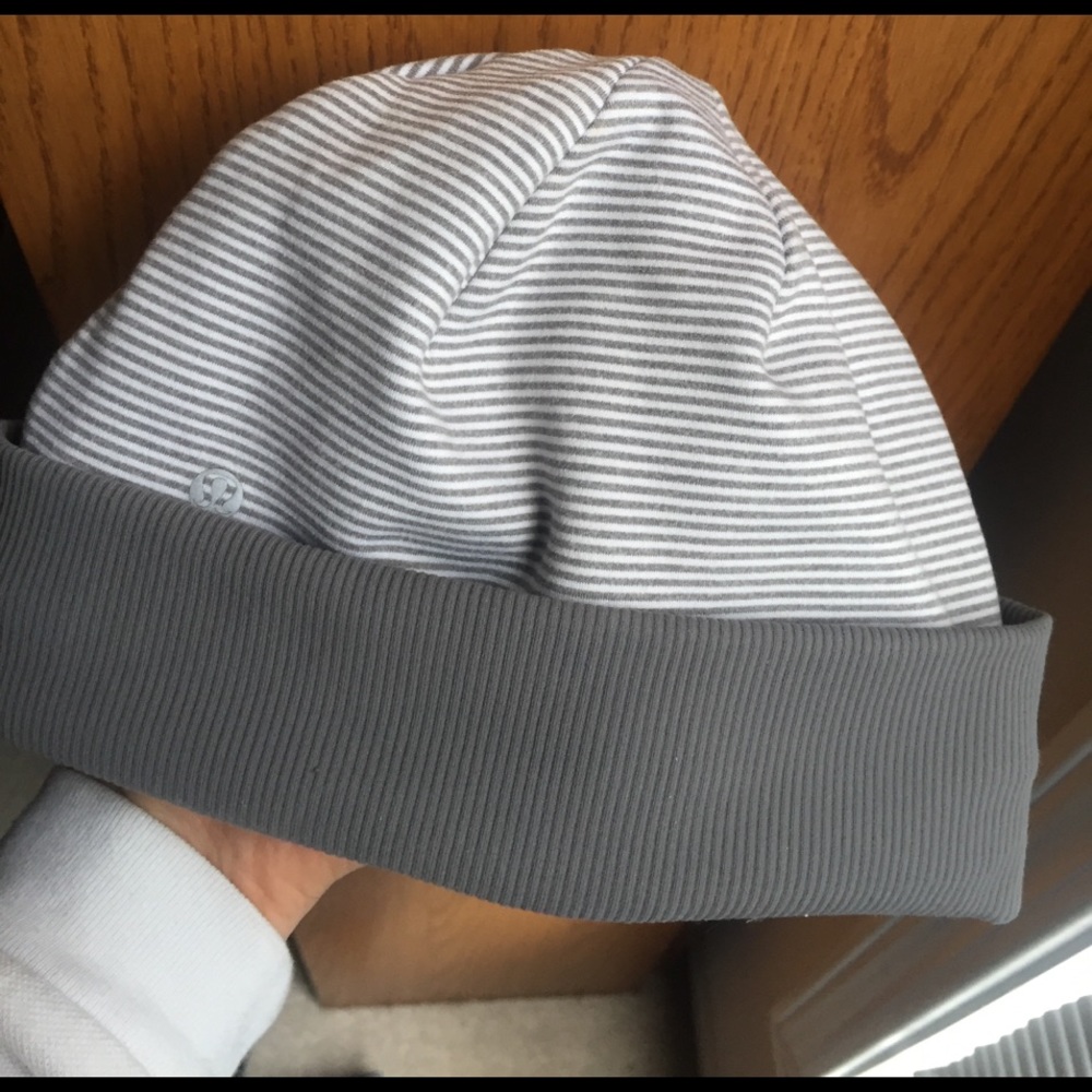 lululemon running hat