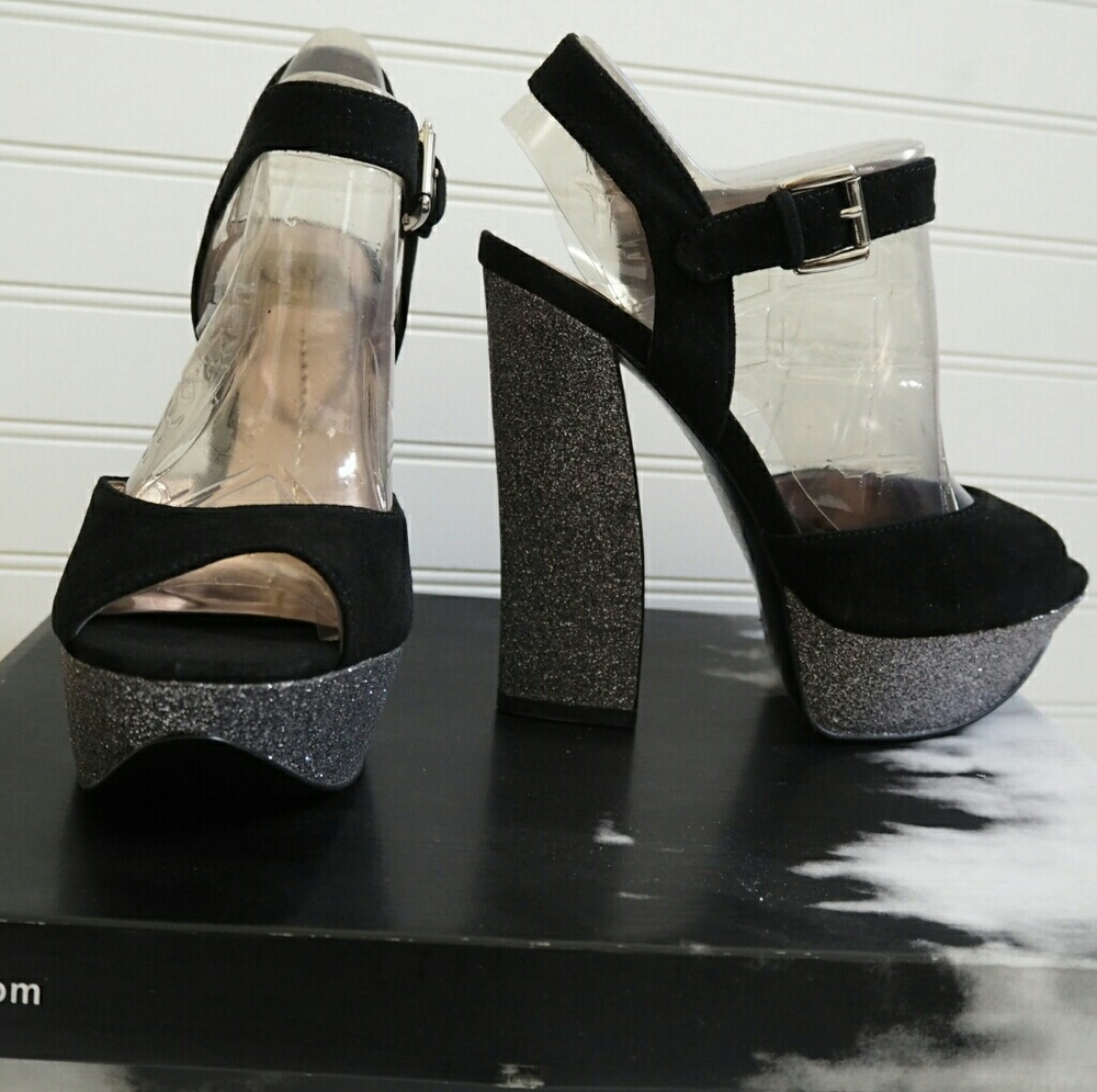 NEW Dolce Vita - Lissie Suede Platform Sandals