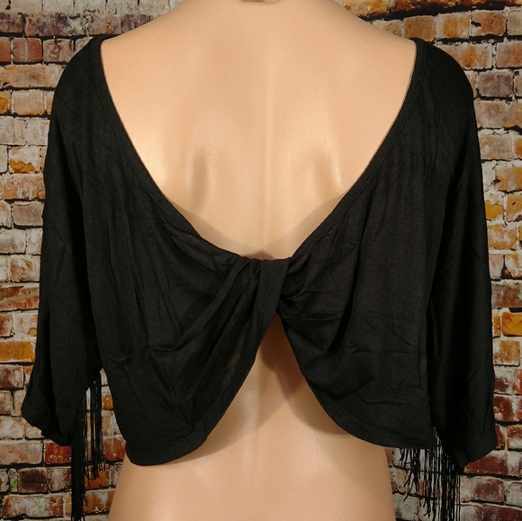 Fringe Skull Open Back Top - Picture 4 of 4