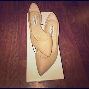 Steve Madden Dorsay Flats - Nude