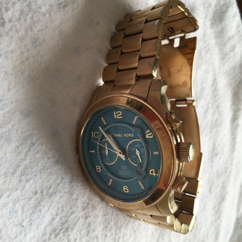 Michael Kors stop hunger watch mk8315