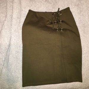 Midi skirt