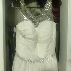 New beautiful dress