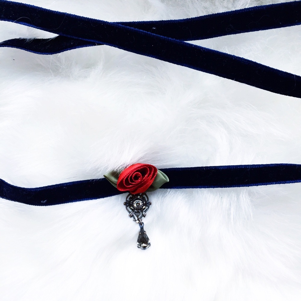 • SIMONE Yerevan ☆Necklace☆