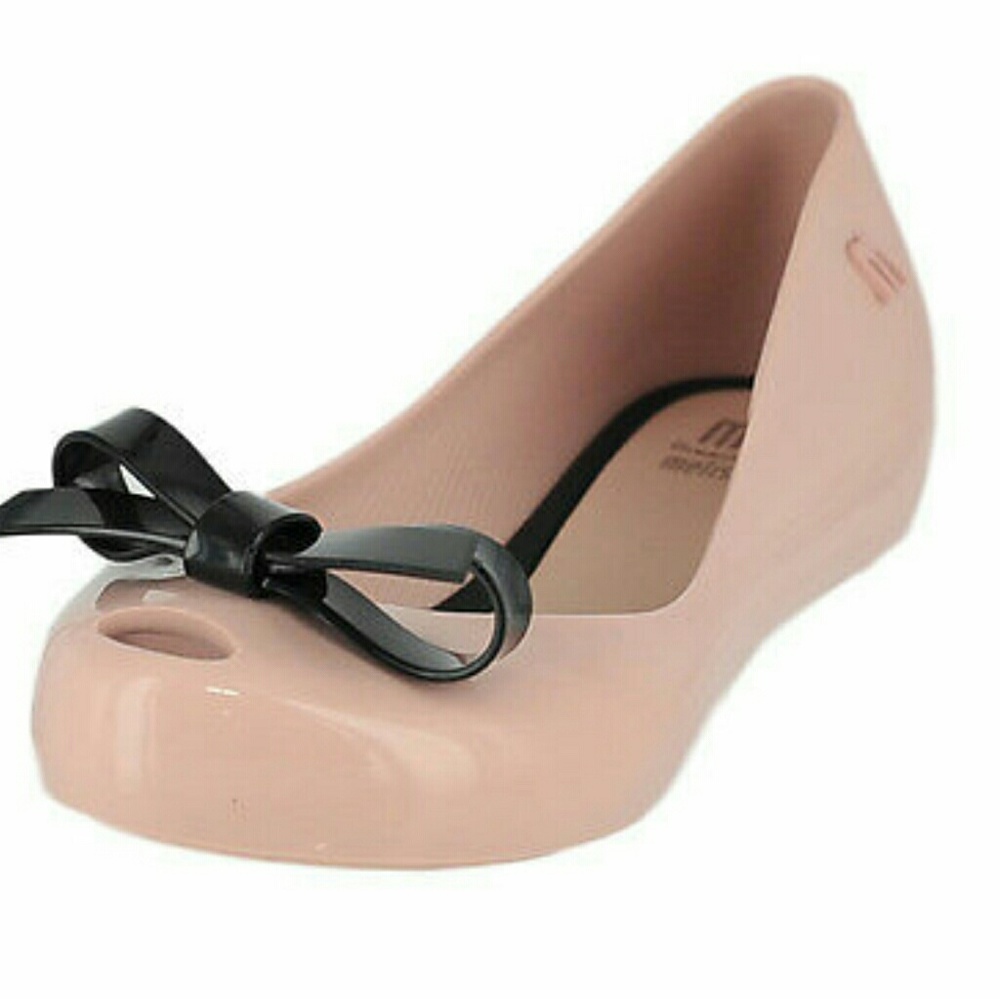 Mel dreamed by melissa pink with black bow ballet