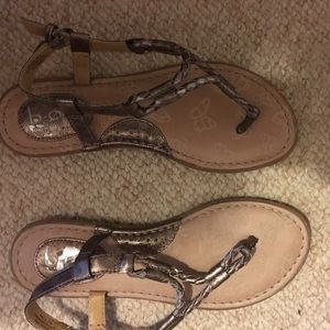 BOC sandals NWOT
