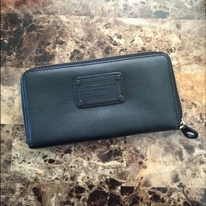 ‼️ALL BLACK Marc By Marc Jacobs Leather Wallet