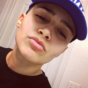 Meet your Posher, Kassandra