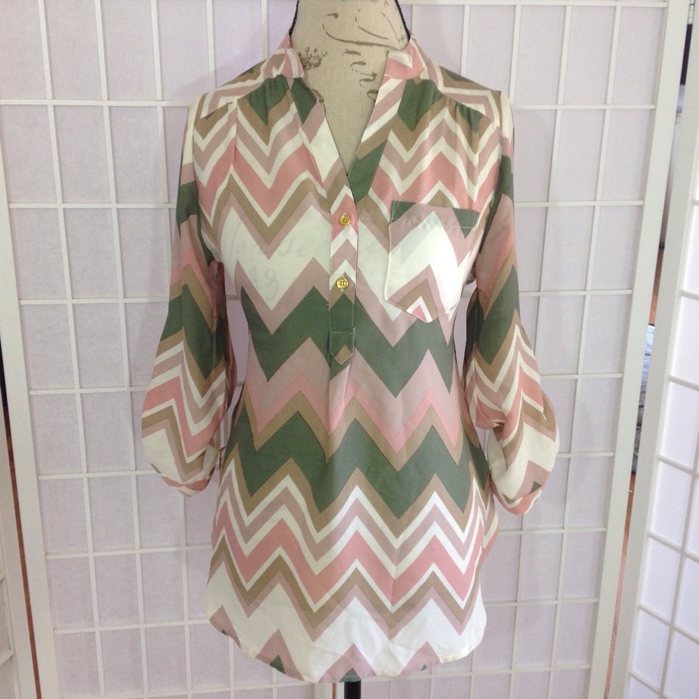 Multicolor Chevron Top NWOT