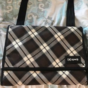 Speck 13" Laptop Messenger Bag