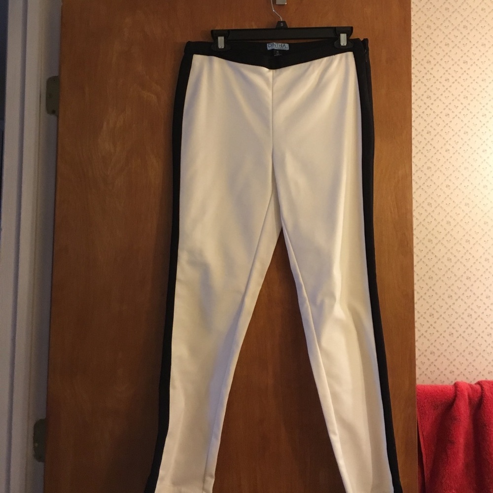 Cynthia Rowley white and black pants