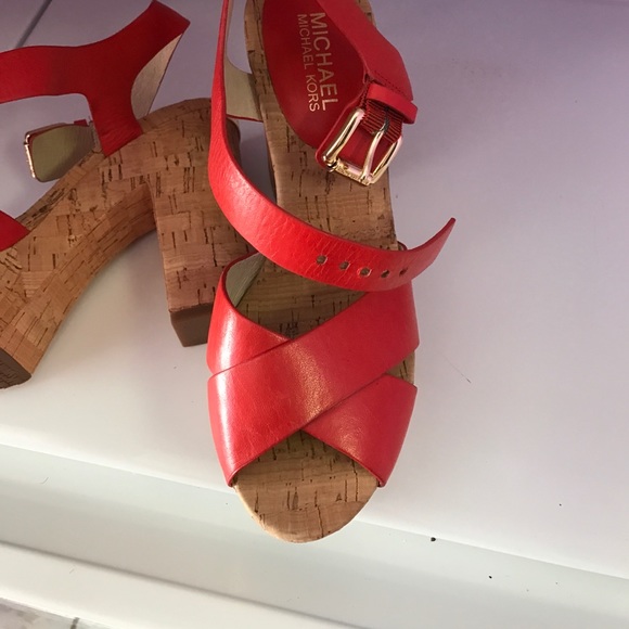 Beautiful mk orange perfect for the summer - Picture 4 of 4