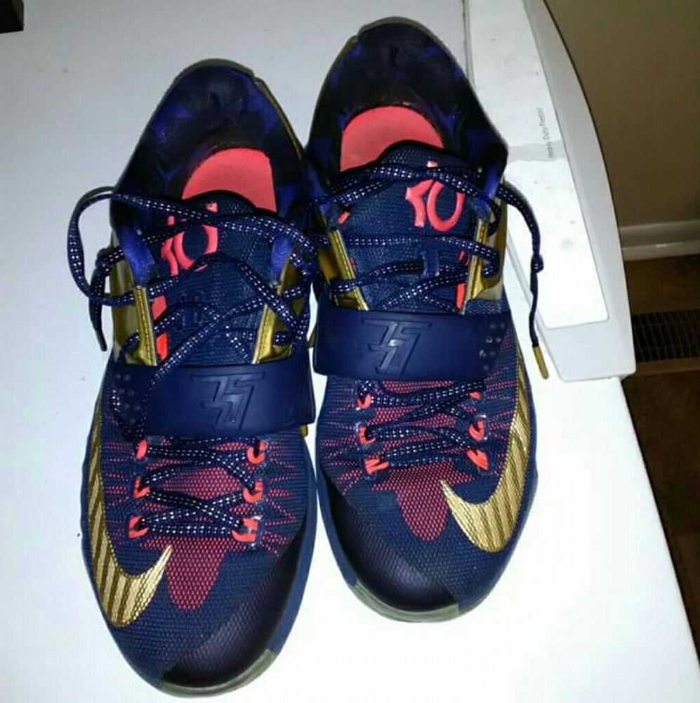 KD 7s Gold Medal