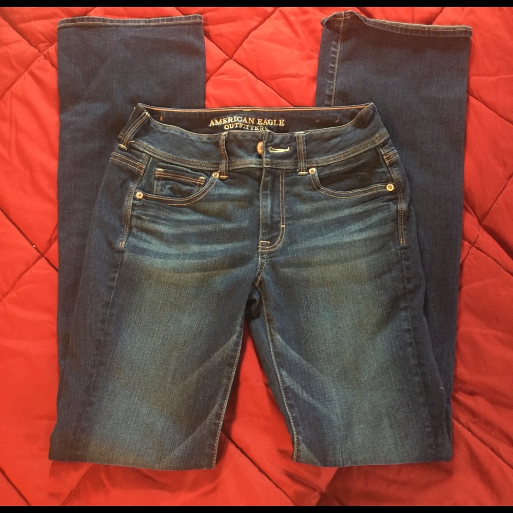 Size 4 American eagle jeans. Brand new!😊