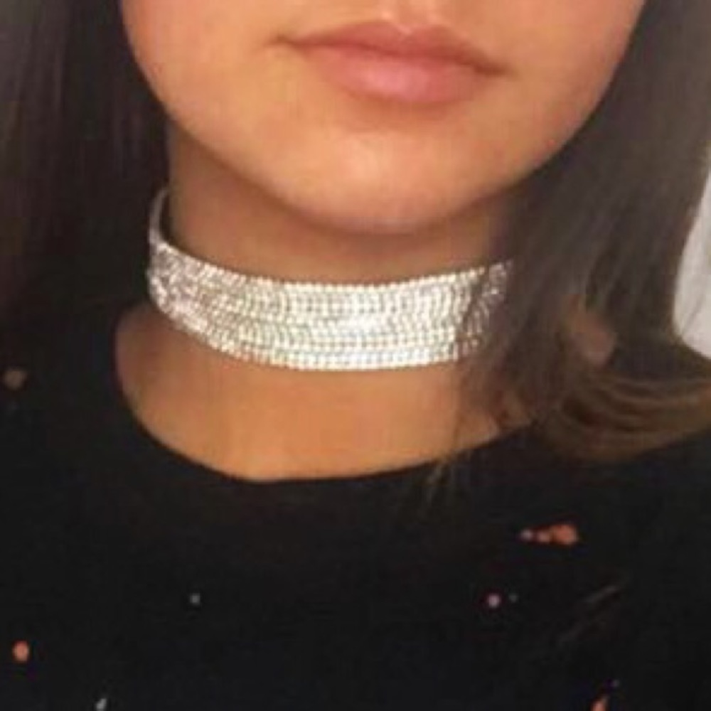 HANDMADE Crystal Choker✨✨✨