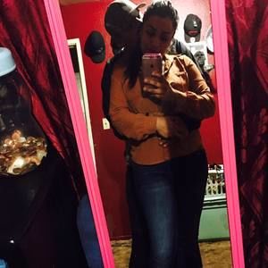 Meet your Posher, Lexie