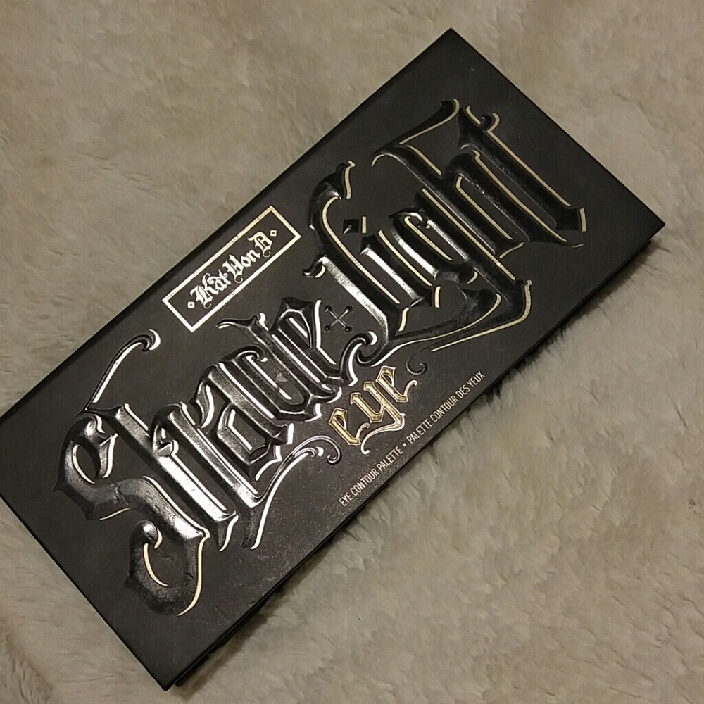 Kat von d shade and light eye pallet