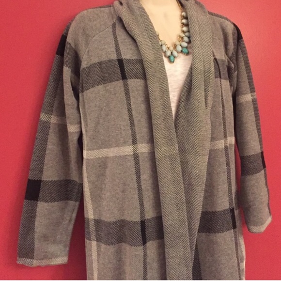 ⭐️Cardigan⭐{Last One}⭐️ - Picture 4 of 4